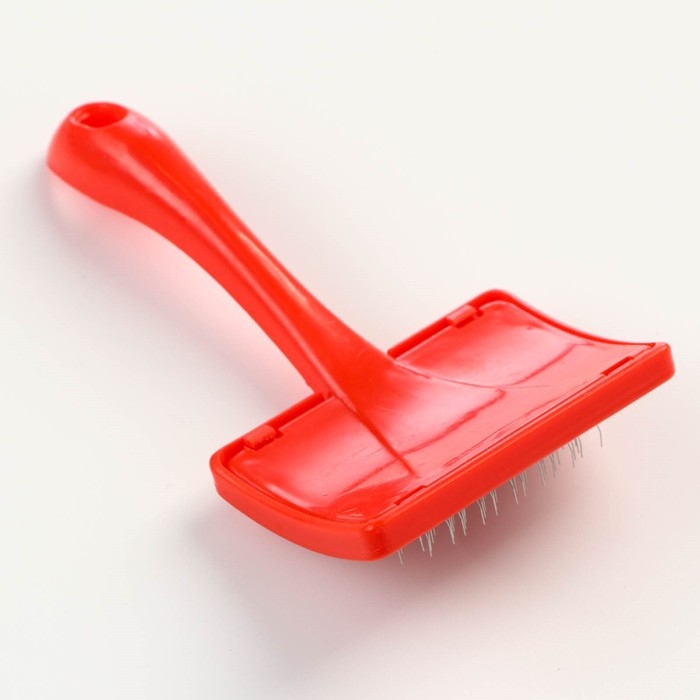 Пуходерка без капель изогнутая, малая, 7 х 14 см, красная Пуходерка без капель изогнутая, малая, 7 х 14 см, красная