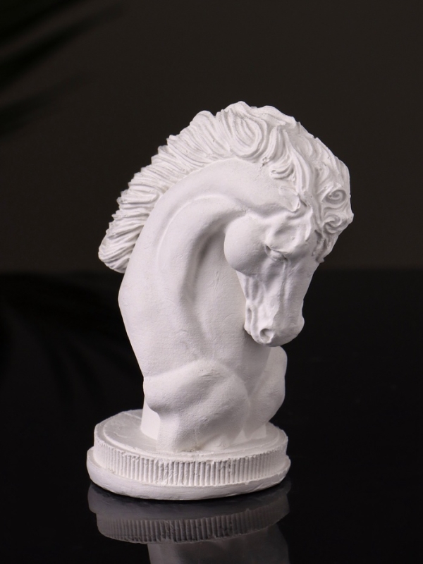 Фигура "Конь " 9х6 см,натуральный