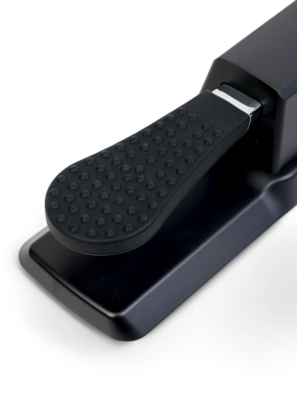 Педаль сустейна Music Life для цифрового пианино, черная, прорезиненная, 23 х 7,5 х 5,5 см   1071979