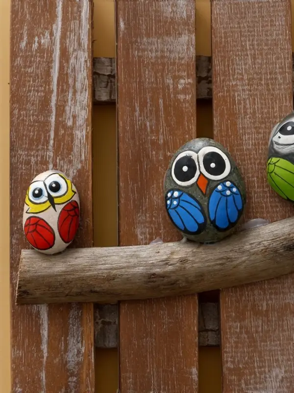 Вешалка "Воробьи на ветке" дерево Албезия 23х23х6 см