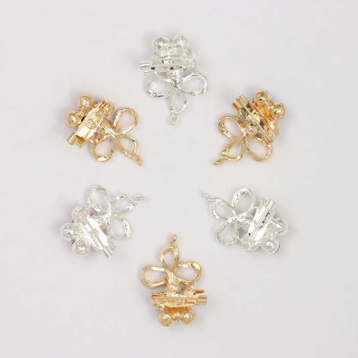 Брошь &laquo;Ассорти&raquo; цветы с бантом, цвет МИКС (неделимая фасовка 12 шт., цена за шт.)