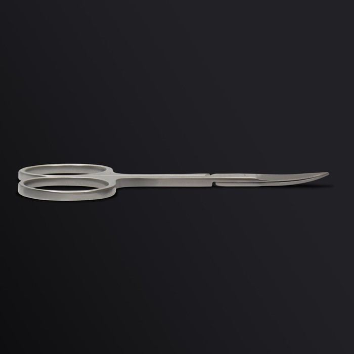 Ножницы маникюрные &laquo;Premium&raquo;, загнутые, узкие, 9 см, на блистере, цвет серебристый