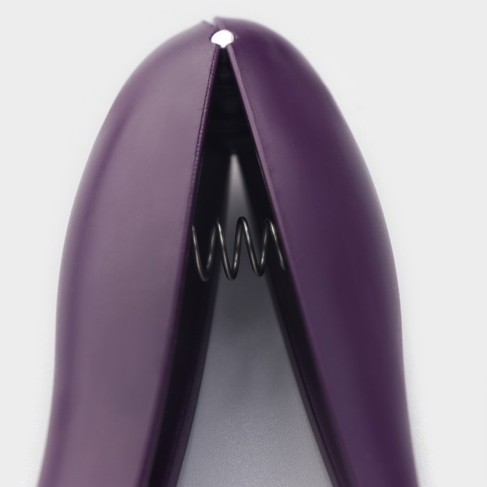 Удалитель косточек Доляна &laquo;Ловкач&raquo;, цвет фиолетовый