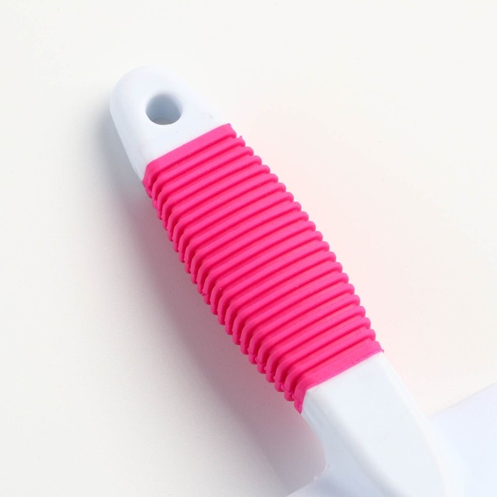 Пуходерка Пуходерка "Риф" без капель с резиновой ручкой 7 х 14 см, розово-белая