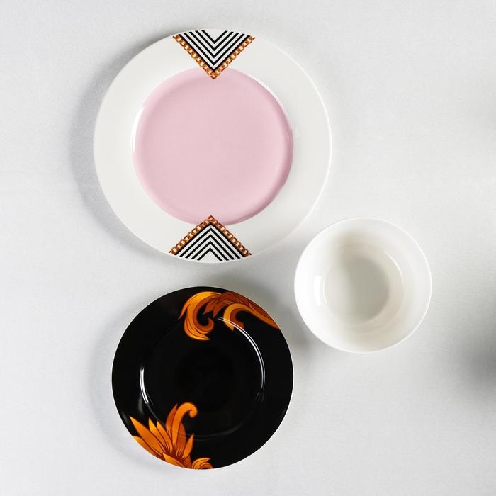 Набор тарелок фарфоровых Magistro &laquo;Миледи&raquo;, 18 предметов: 6 тарелок d=20 см, 6 тарелок d=25 см, 6 салатников 800 мл