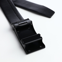 Ремень мужской, ширина 3,5 см, пряжка автомат, цвет чёрный Ремень мужской, ширина 3,5 см, пряжка автомат, цвет чёрный