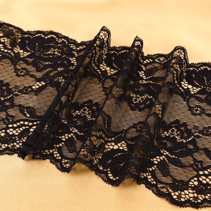 Кружевная эластичная ткань, 180 мм × 2,7 ± 0,5 м, цвет чёрный Кружевная эластичная ткань, 180 мм × 2,7 ± 0,5 м, цвет чёрный