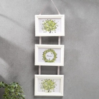 Фоторамка тройная на тесьме L-2 10х15 см, белый Фоторамка тройная на тесьме L-2 10х15 см, белый