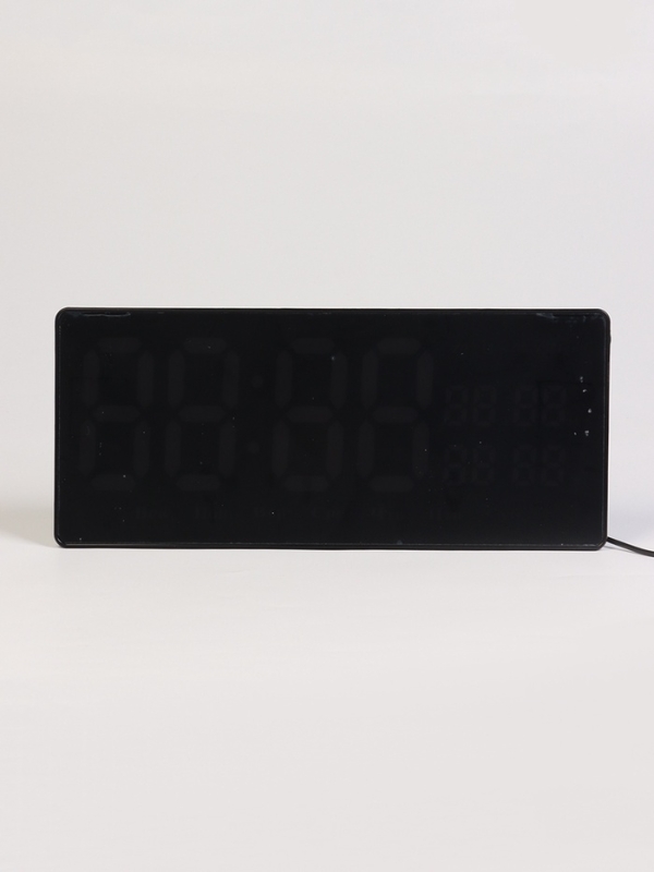 Часы электронные настенные, календарь и термометр, 36.2 х 15.5 см, белые цифры 10 х 4.5 см   1076627