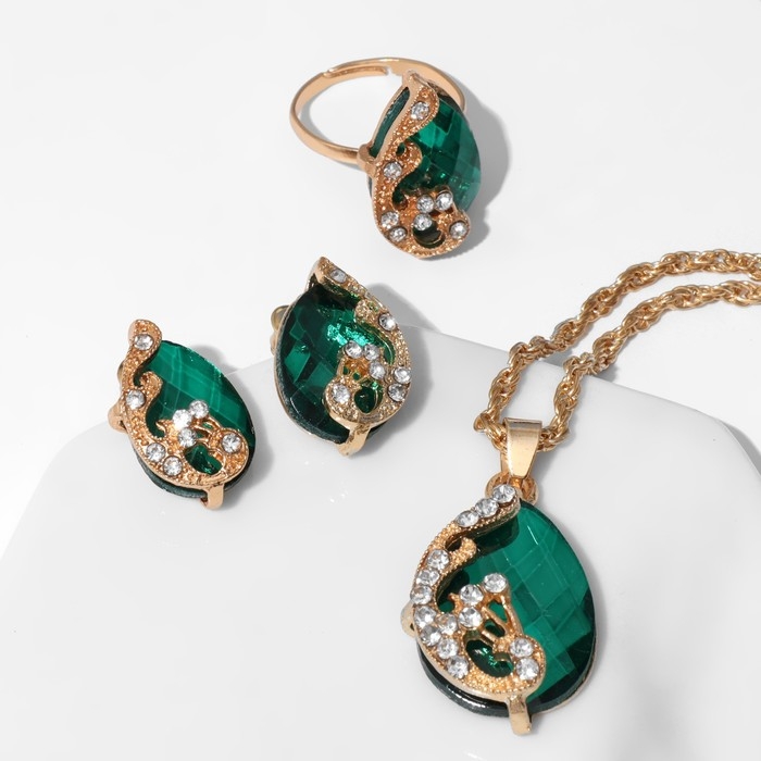 Гарнитур 3 предмета: серьги, кулон, кольцо &laquo;Капли&raquo;, цвет бело-зелёный в золоте, 45см
