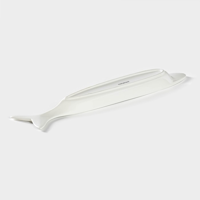 Блюдо фарфоровое Magistro &laquo;Рыбка&raquo;, 35&times;7,5&times;2,5 см, цвет белый