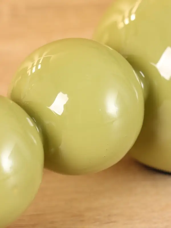 Подсвечник на 3 свечи &laquo;Бусы&raquo;, с 7 сферами, 44&times;8&times;8 см, оливковый