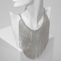 Колье &laquo;Водопад&raquo; россыпь, цвет белый в серебре, 25 см