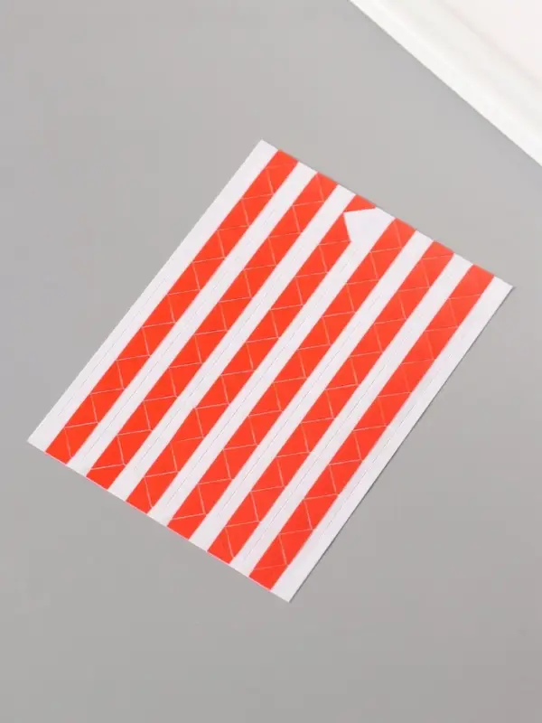 Набор уголков с кармашком для фотографий 102 уголка "Красные" 10,3х14,8 см