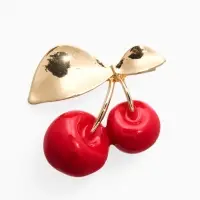 Брошь "Вишня с листочками", цвет красный в золоте