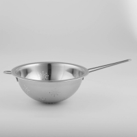 Дуршлаг из нержавеющей стали Доляна &laquo;Индия&raquo;, 2 л, d=24 см, длинная ручка