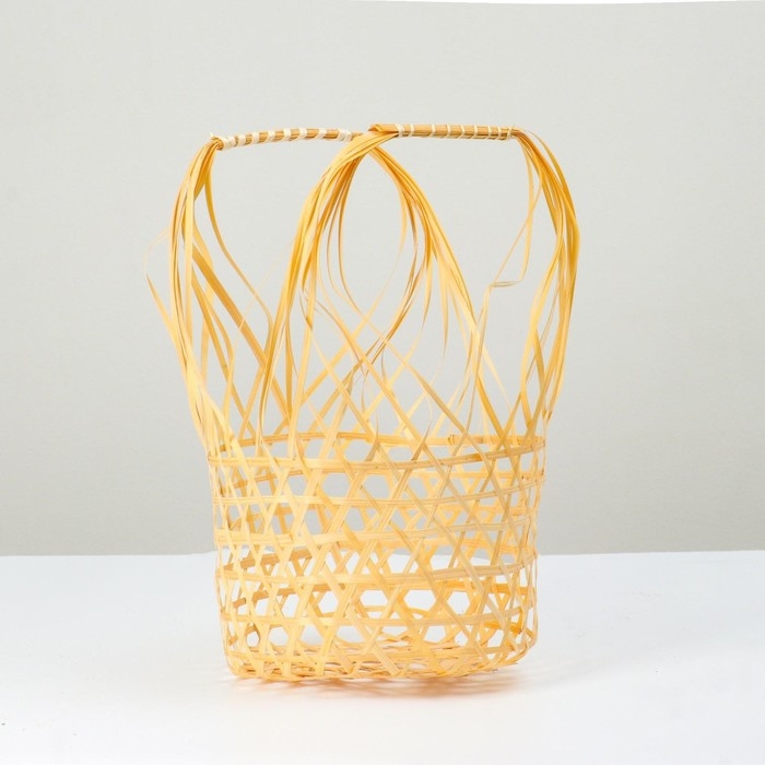 Корзина плетеная, 24х17х13/36, бамбук Корзина плетеная, 24х17х13/36, бамбук