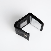 Портмоне мужское на магните, отдел для купюр, для карт, для монет, цвет чёрный Портмоне мужское на магните, отдел для купюр, для карт, для монет, цвет чёрный