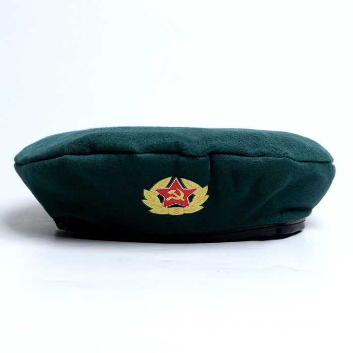 Берет пограничника &laquo;На страже Родины&raquo;, герб