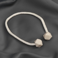 Подхват для штор «Камушки», d = 3 × 51 см, цвет молочный Подхват для штор «Камушки», d = 3 × 51 см, цвет молочный