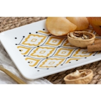 Блюдо керамическое &laquo;Орнамент&raquo;, 20.5 х 12.5 х 1.8 см, цвет белый