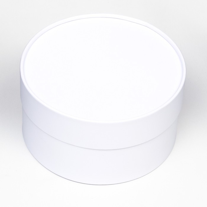 Подарочная коробка "Алмаз" белый, завальцованная без окна, 21х11 см