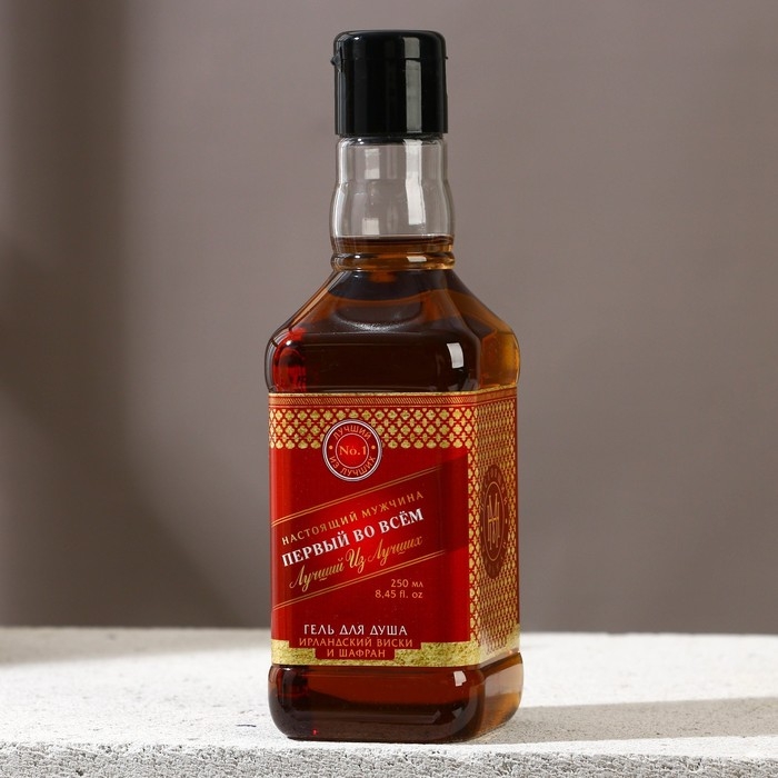 Новогодний подарочный набор косметики &laquo;Первый во всём&raquo;, гель для душа во флаконе виски 250 мл и камни для виски, Новый Год