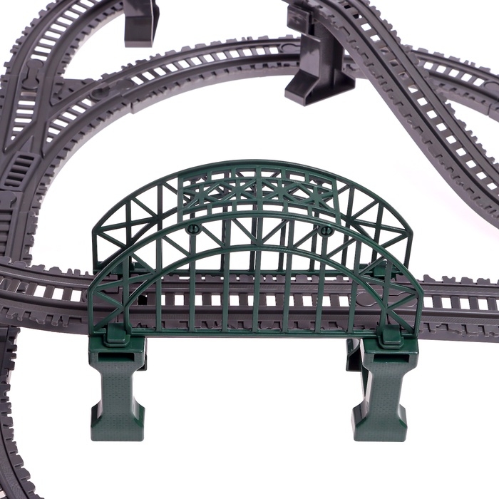 Железная дорога &laquo;Лесопилка&raquo;, детская, работает от батареек