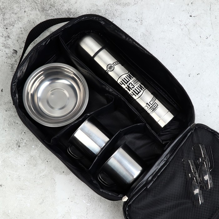 Набор посуды для пикника «Первый во всем», 7 предметов Набор посуды для пикника «Первый во всем», 7 предметов