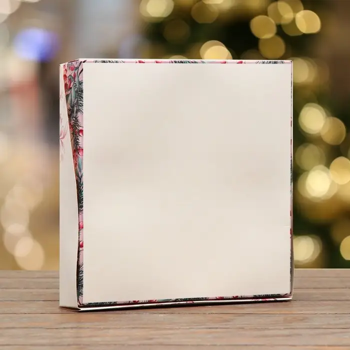 Коробка складная &laquo;Снежинка&raquo;, 20&times;20&times;4 см