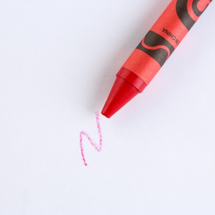 Подарочный набор: блокнот-раскраска и восковые мелки &laquo;Крутому гонщику&raquo;