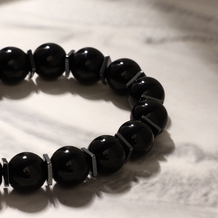 Браслет шар №10 через гематит &laquo;Агат чёрный&raquo;, d=5,5 см