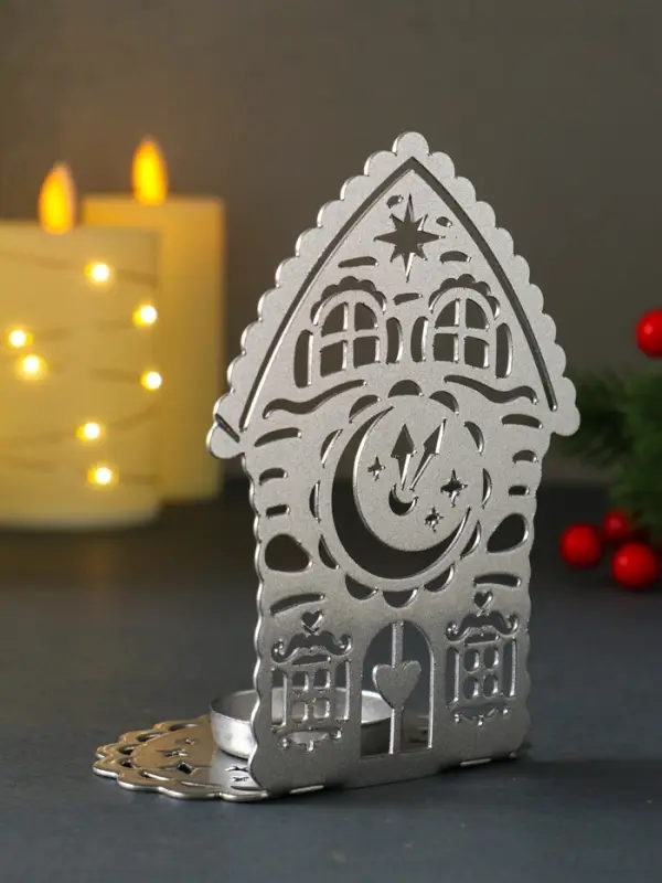 Подсвечник новогодний "Домик с часами" серебряный 6,7х10х13,5 см