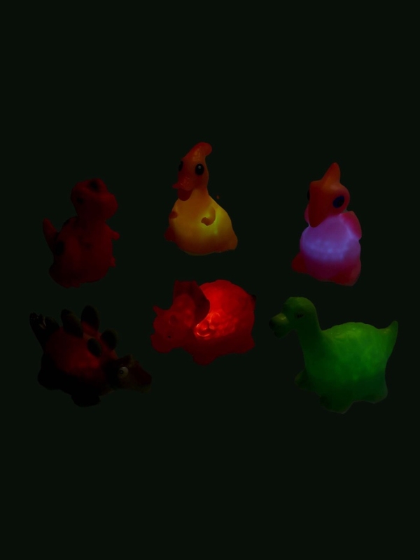 Игровой набор для купания "Диномир" световые эффекты, 6 игрушек в наборе