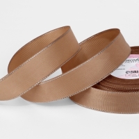 Лента репсовая 25мм*25&plusmn;1ярд(23м&plusmn;1м) серебряные нити №173 бежевый АУ