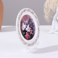 Панно-тарелка &laquo;Лилии&raquo;, белая, D = 14,8 см, лаковая миниатюра