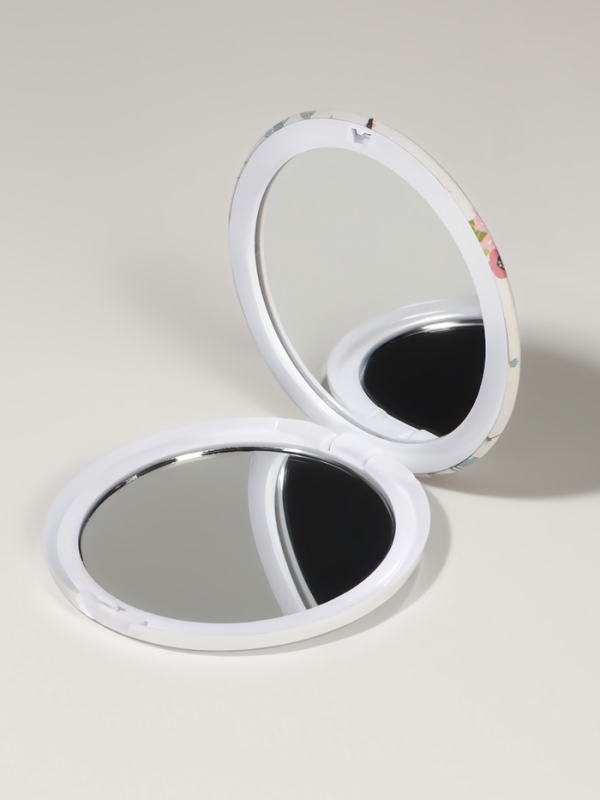 Зеркало складное &laquo;Единороги&raquo;, d = 7,3 см, с увеличением, цвет белый