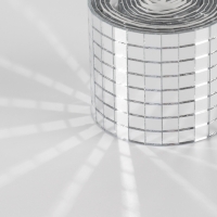 Зеркальная мозайка клеевая, 0,5 &times; 0,5 см, 8 рядов 4 см &times; 1 м, серебряное стекло