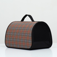 Сумка - переноска для животных "Карпетбеггер", 40,5 х 24 х 24 см, клетчатая Сумка - переноска для животных "Карпетбеггер", 40,5 х 24 х 24 см, клетчатая