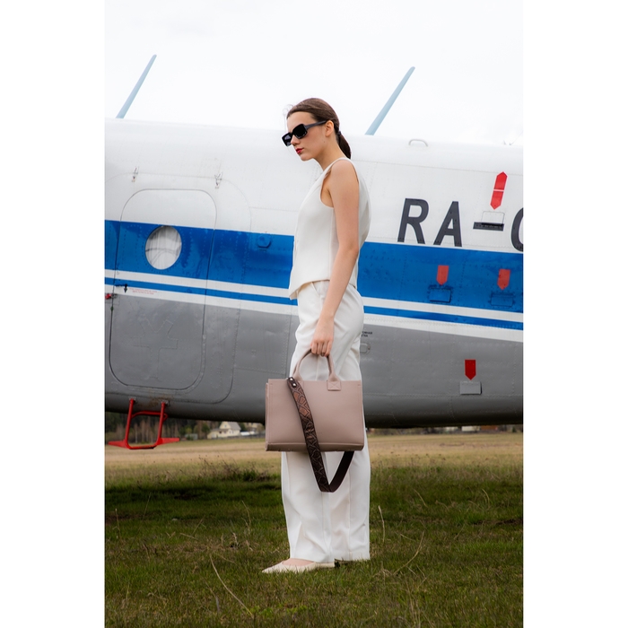 Сумка женская TEXTURA, тоут, средний размер, цвет бежевый Сумка женская TEXTURA, тоут, средний размер, цвет бежевый