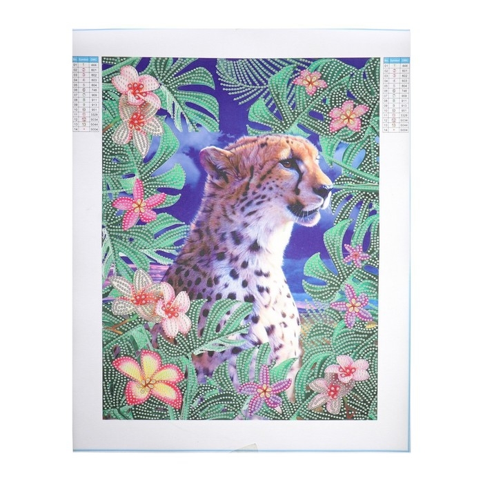 Алмазная мозаика с частичным заполнением и форменными стразами на холсте &laquo;Загадочный гепард&raquo;, 30 х 40 см