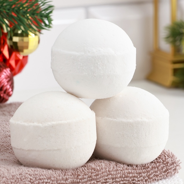 Новый год Набор бомбочек 3 шт Новый год Набор бомбочек 3 шт "Ванильное мороженное, Брусника, Горячий шоколад"