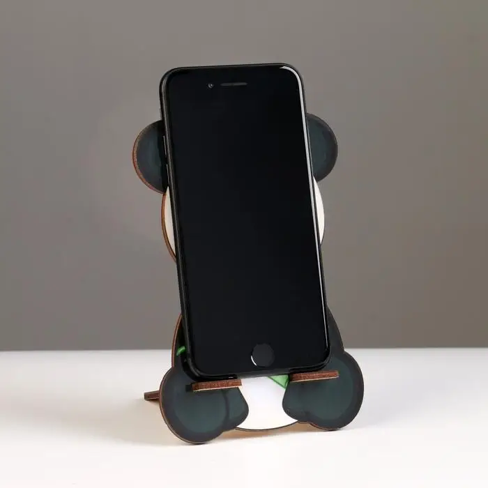 Подставка под телефон &laquo;Панда&raquo;, дерево