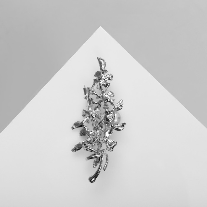 Брошь &laquo;Букет с жемчугом&raquo;, цвет белый в серебре