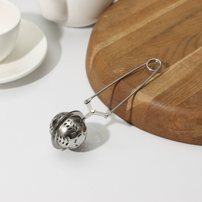 Ситечко для чая Доляна &laquo;Ёлочка&raquo;, 16,5 см, цвет серебристый