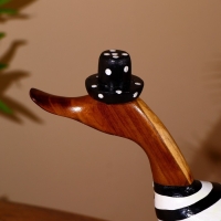 Сувенир "Уточка в ч/б" дерево 25х7х25 см