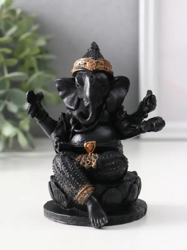 Фигура &laquo;Ганеш на лотосе&raquo;, 10.5&times;9&times;8 см, чёрная