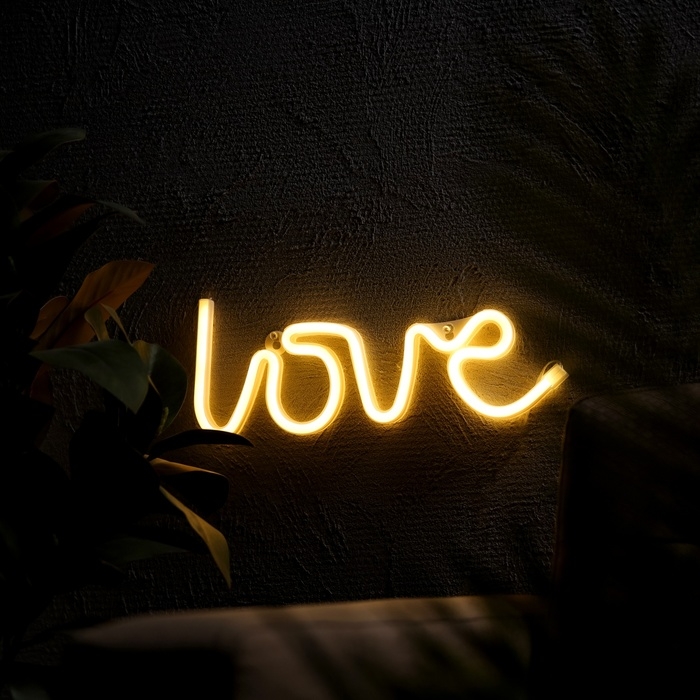 Неоновая вывеска &laquo;Любовь&raquo; 35 x 13 см, батарейки AAx3 (нет в комплекте) + USB, свечение тёплое белое