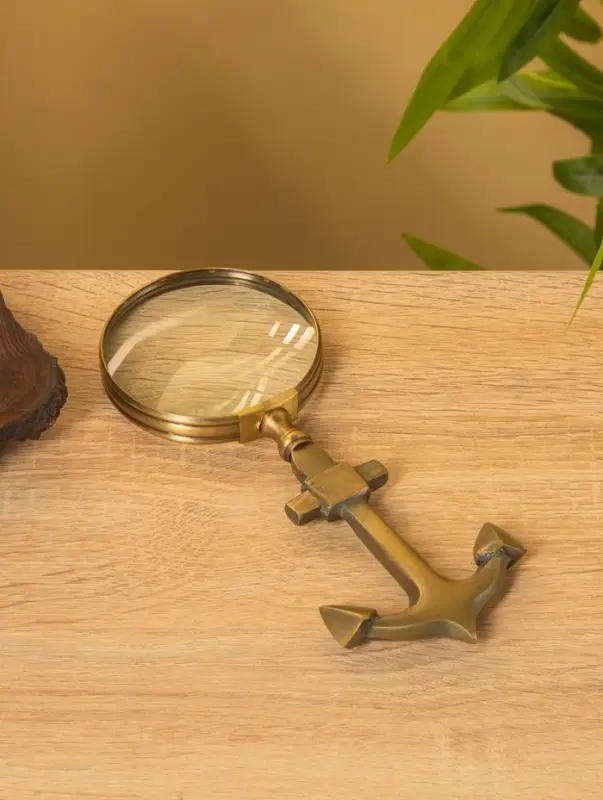 Лупа "Якорь" 7х19 см