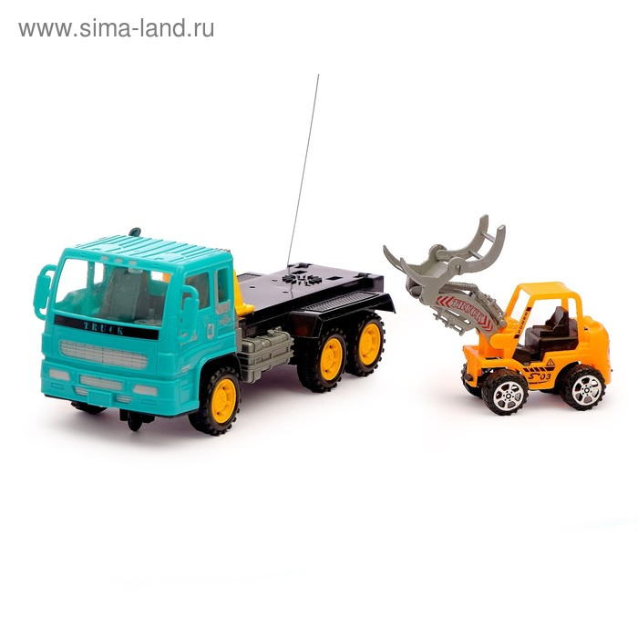 Грузовик радиоуправляемый &laquo;Эвакуатор&raquo;, с погрузчиком, работает от батареек, МИКС